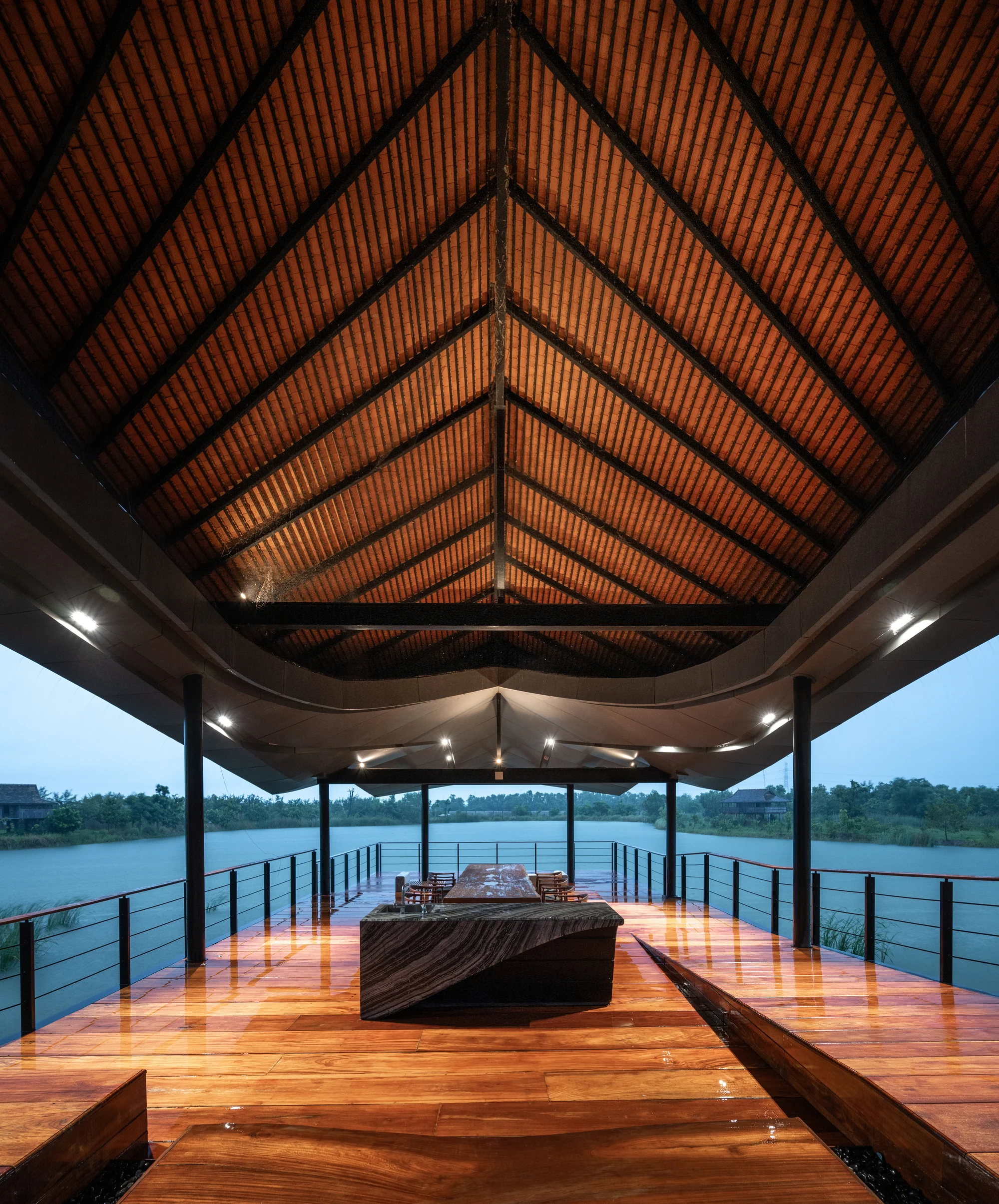 Nongchok House: built